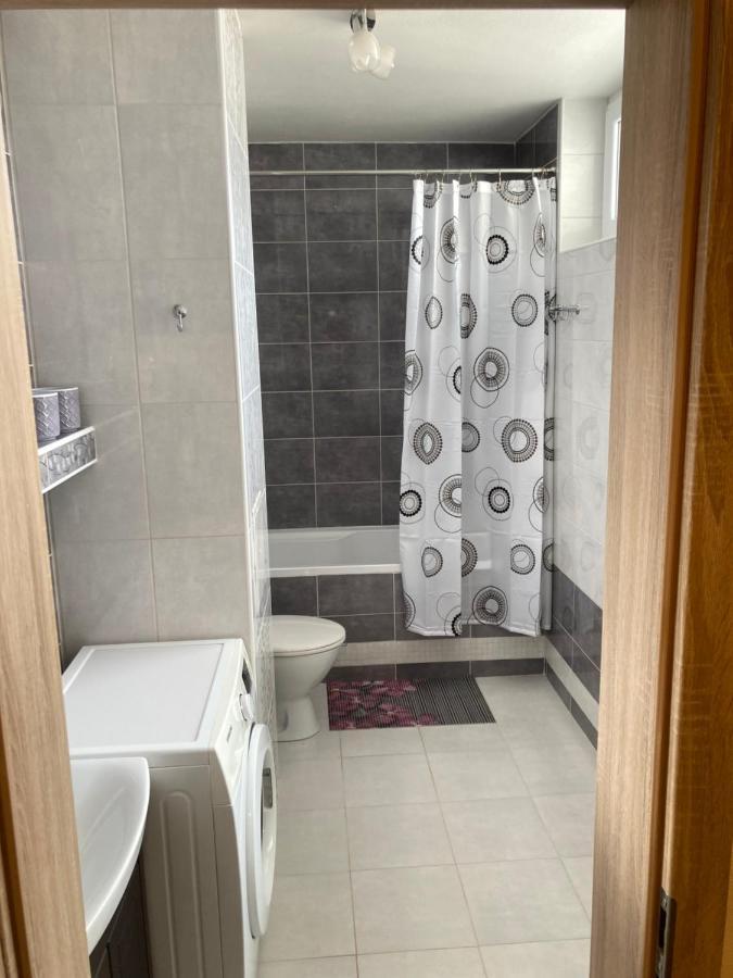 2 Rooms Apartment In Михаловце Екстериор снимка